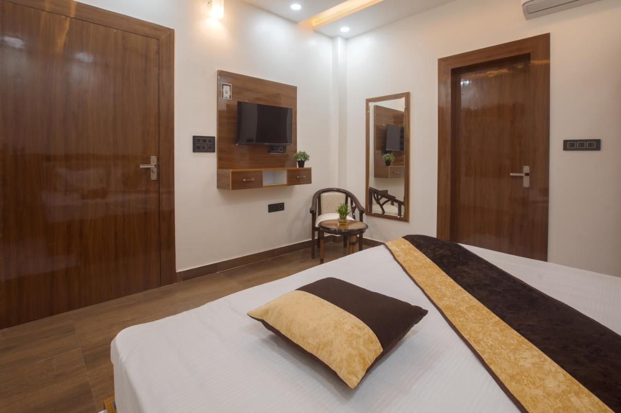 Madhav Residency Hotel Mathura Luaran gambar